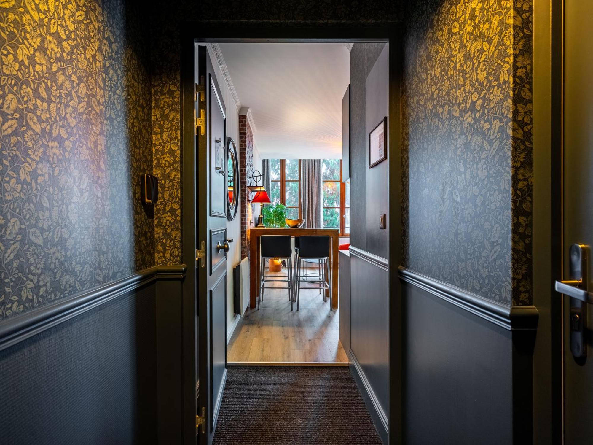 Le Relais Ducal - Appartements D'Hotes Vieille Ville Nancy Bagian luar foto