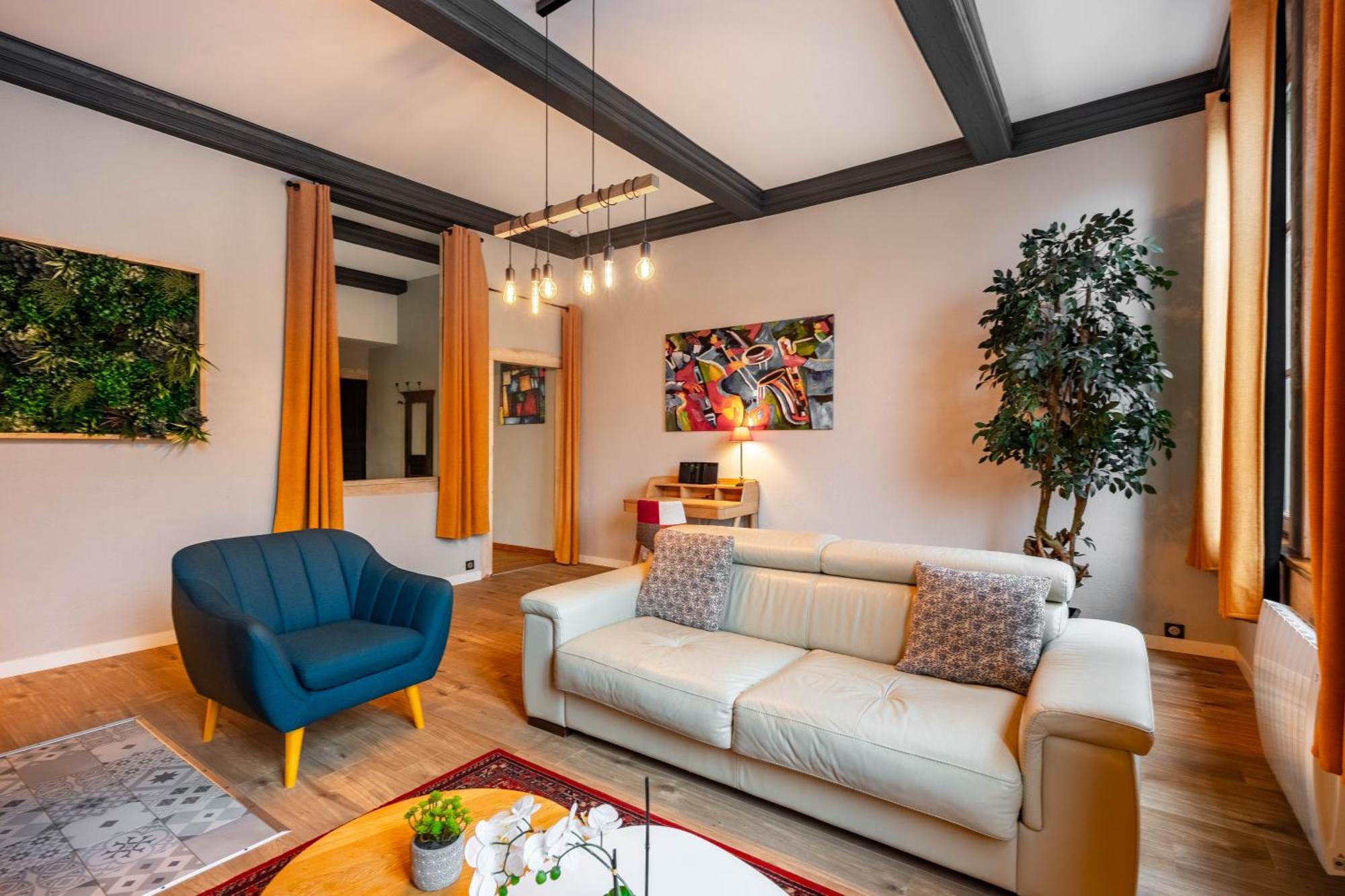 Le Relais Ducal - Appartements D'Hotes Vieille Ville Nancy Bagian luar foto