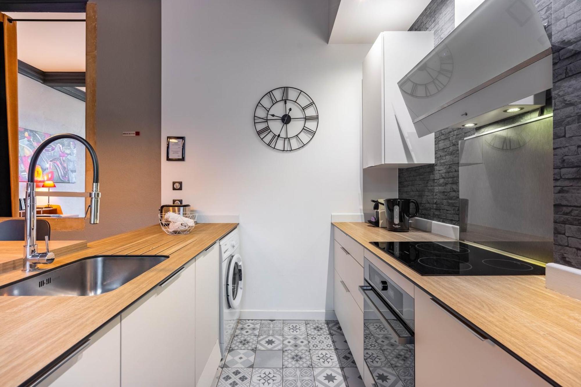 Le Relais Ducal - Appartements D'Hotes Vieille Ville Nancy Bagian luar foto