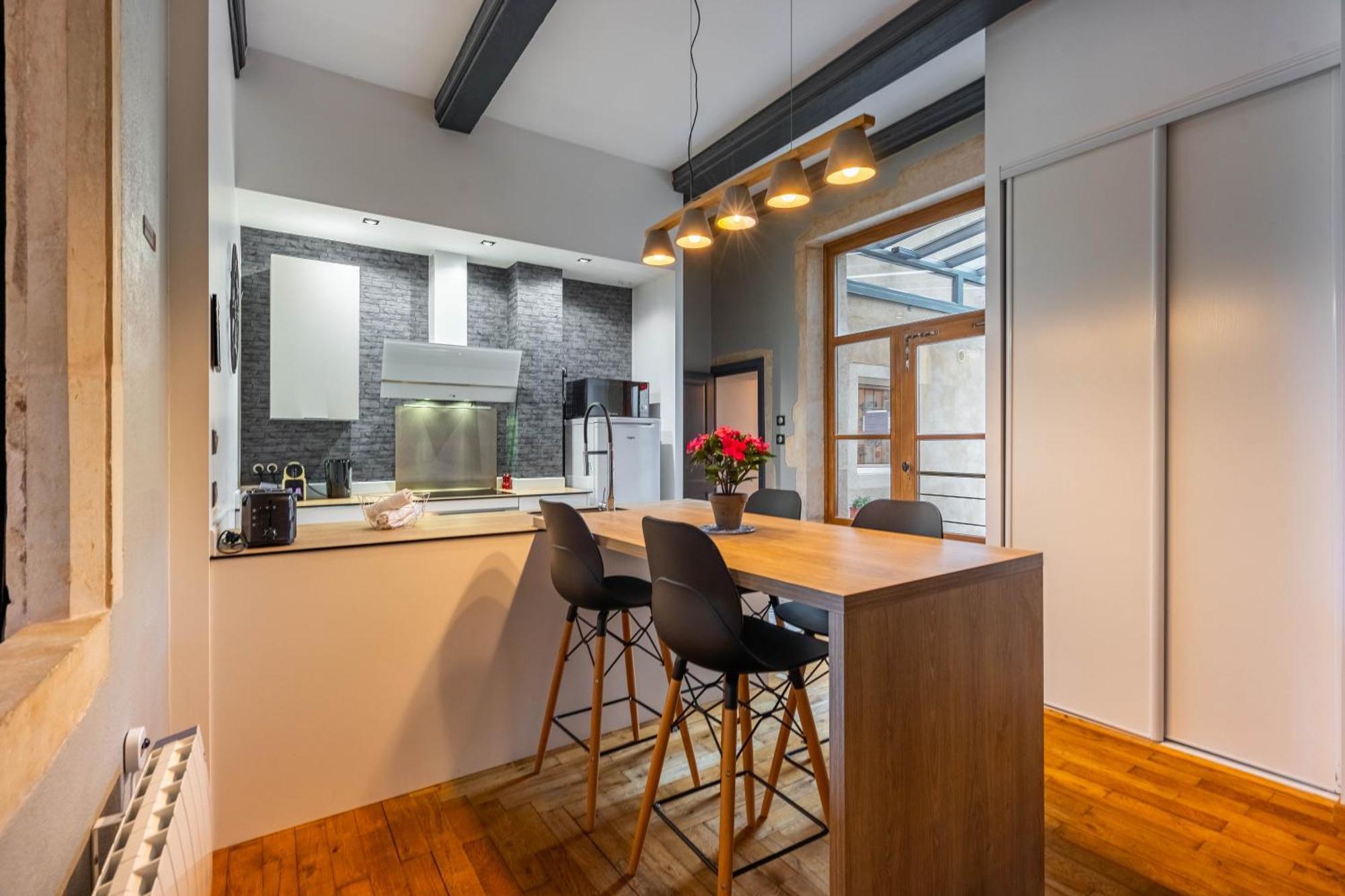 Le Relais Ducal - Appartements D'Hotes Vieille Ville Nancy Bagian luar foto